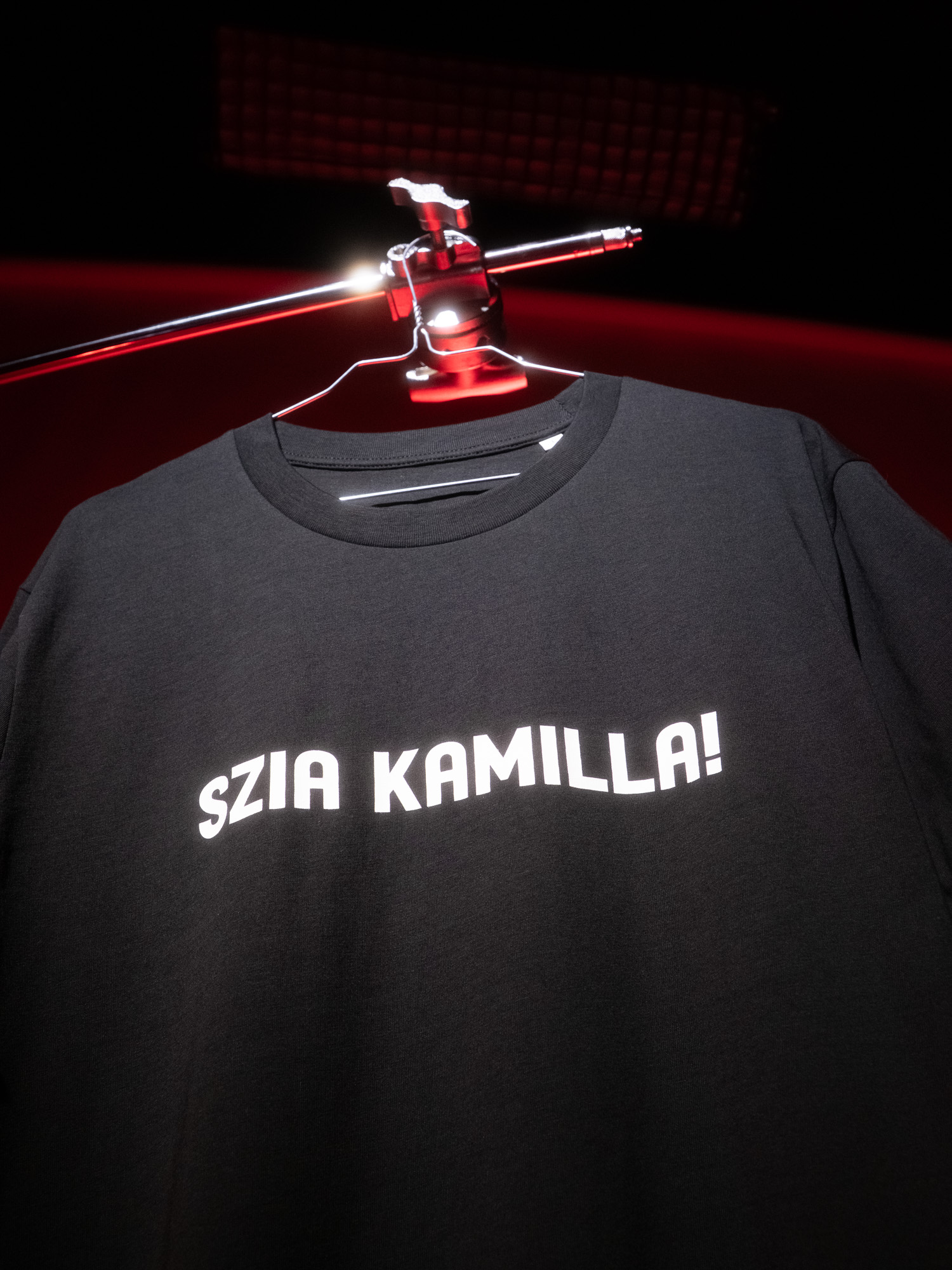 Szia Kamilla! póló